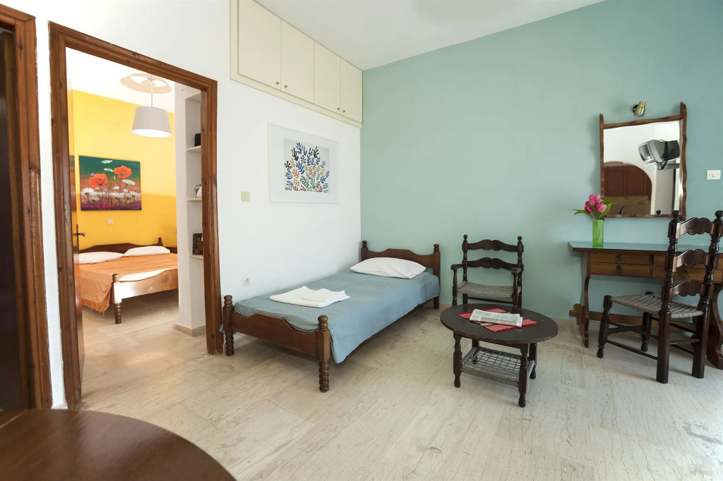Melas Apartments