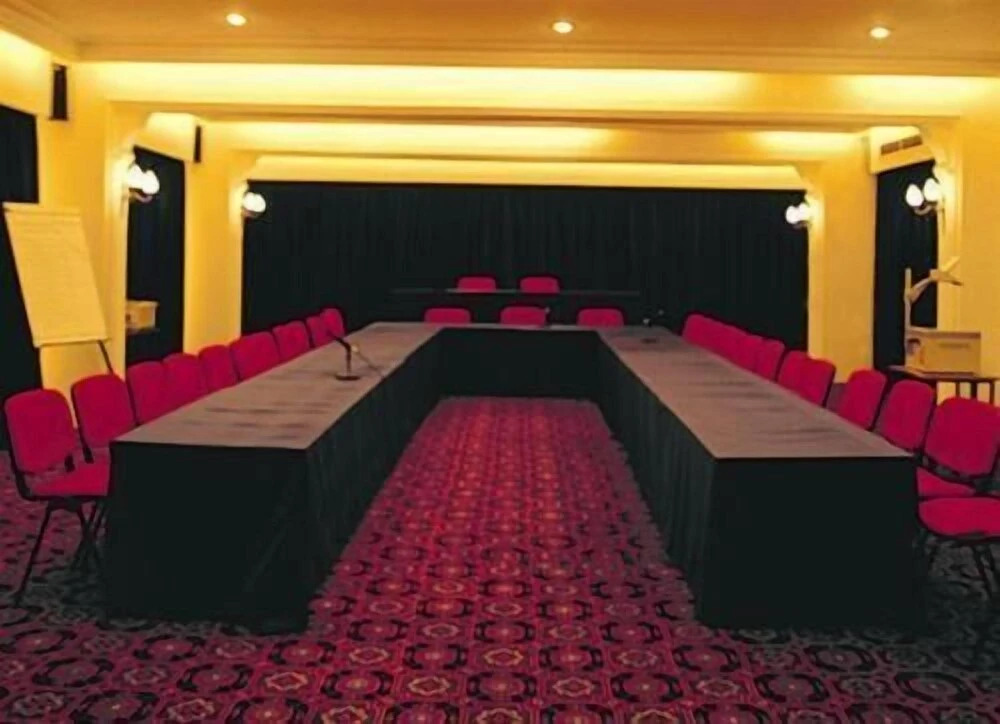 Le Crillon