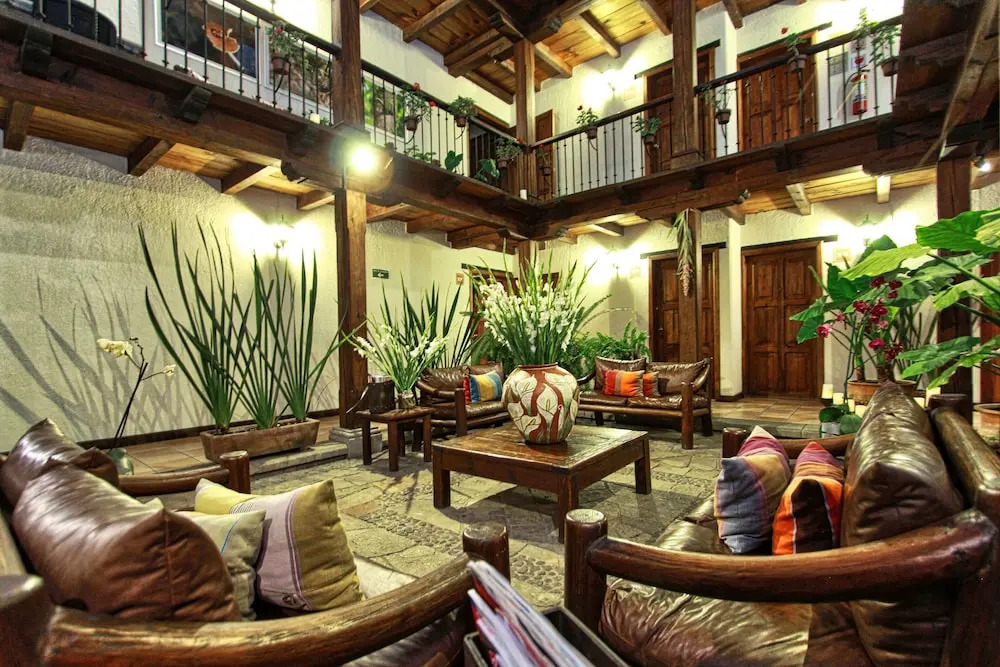 Docecuartos Hotel