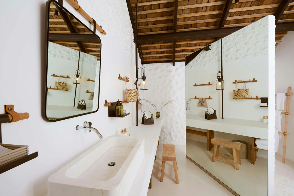 Roukh Kiri Khaoyai, The Centara Collection