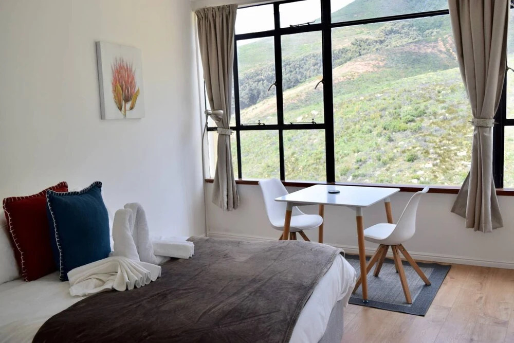 1 Bedroom Disa Park Studio in Vredehoek