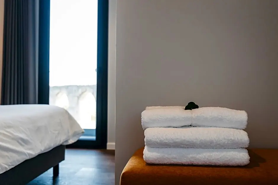 Obidos Aquae Ductus Suites