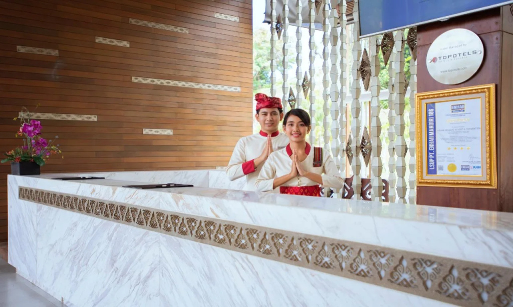 Aruna Senggigi