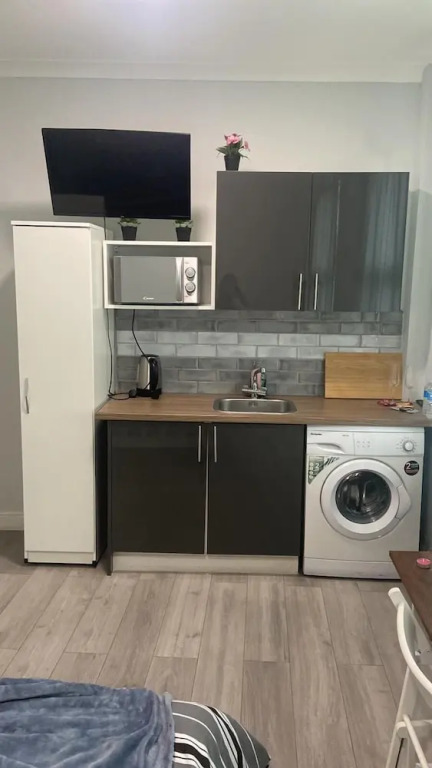 Acton Vale hotel