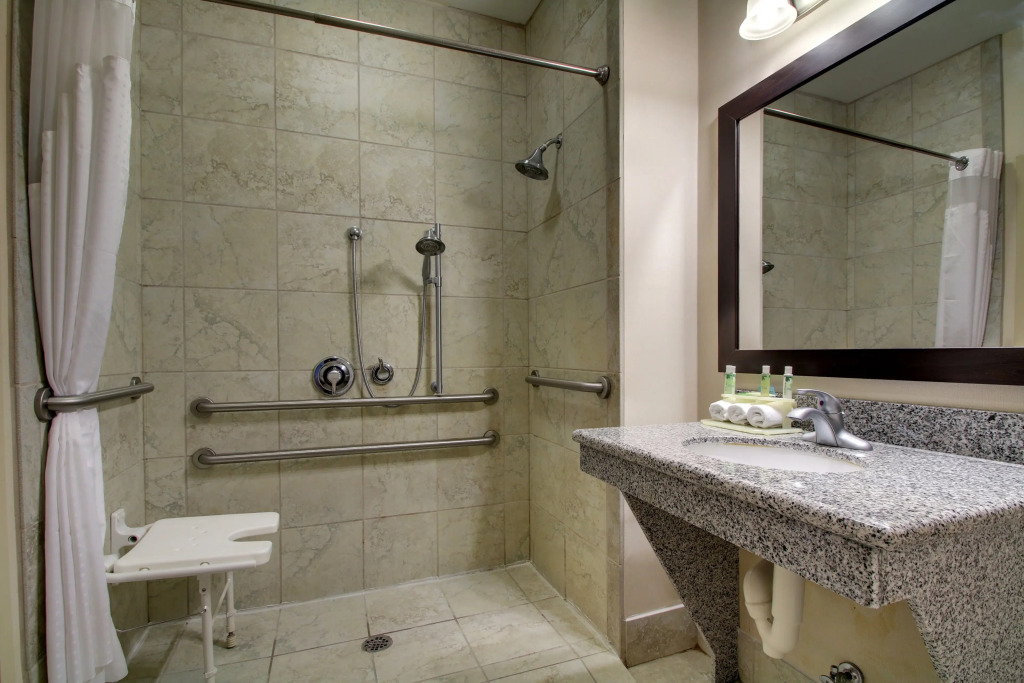 Holiday Inn Express Hotel Winona North by IHG