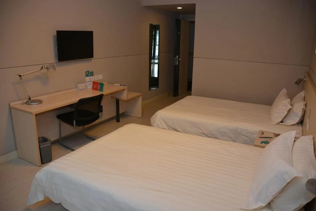 Jinjiang Inn Hotel Tianjin Jintang Highway Steel pipe company Light rail station Branch