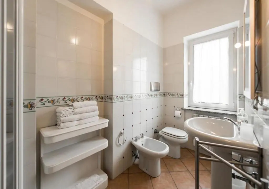 Fabiola B & B