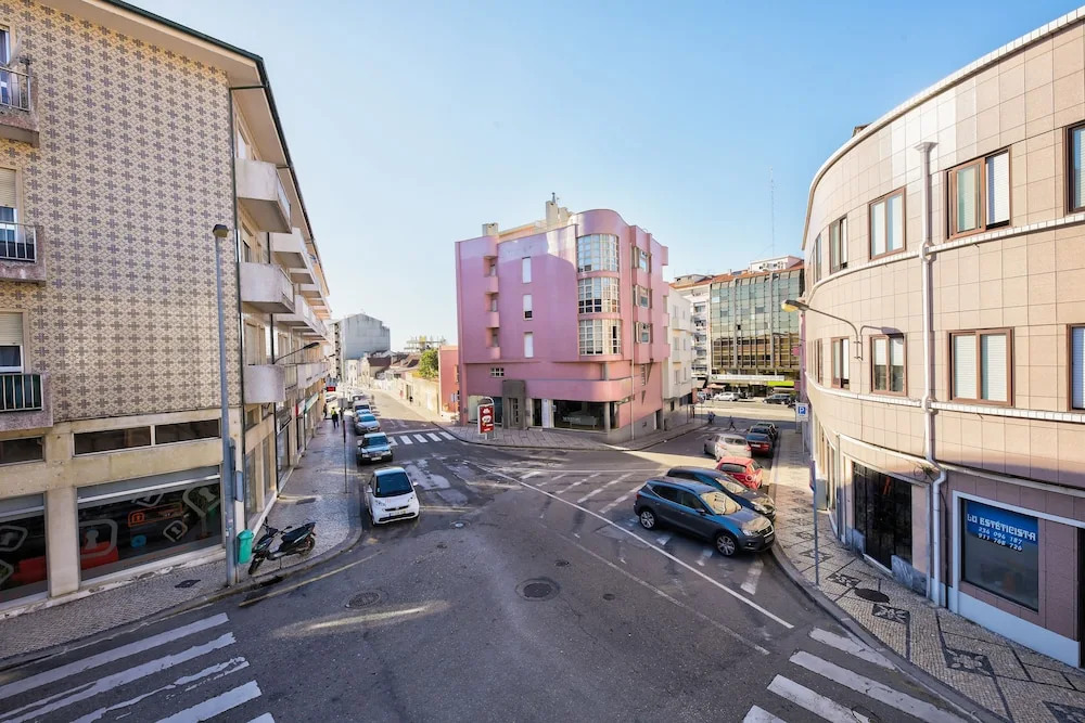 Les Canaux