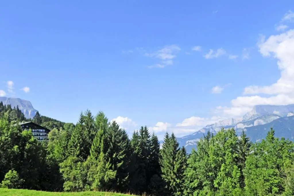 Appartement T1 avec balcon, Résidence proche Megève au calme