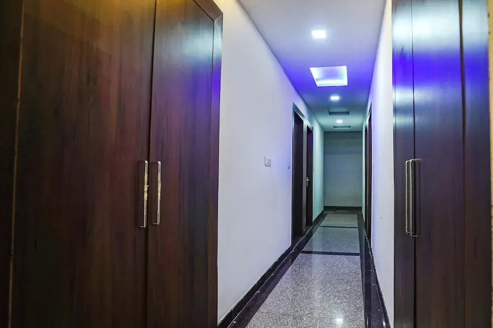 FabHotel Vishal Palace