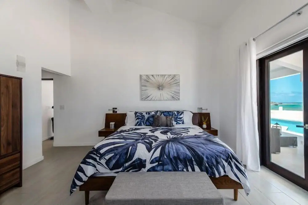 Villa Pelican Bay