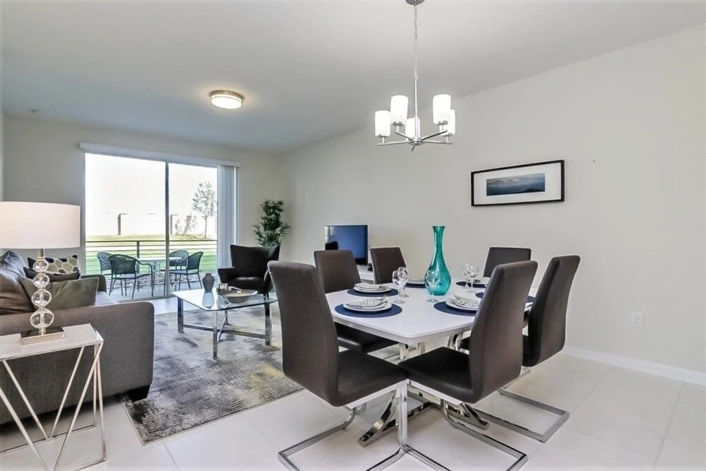 4714ct Amazing Story Lake Brand New Condo 2 Bedroom Townhouse by Redawning
