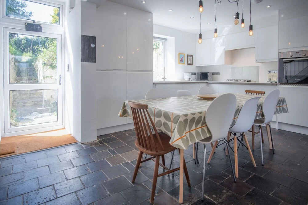 Ty Golau - 3 Bed Holiday Home - Pembroke