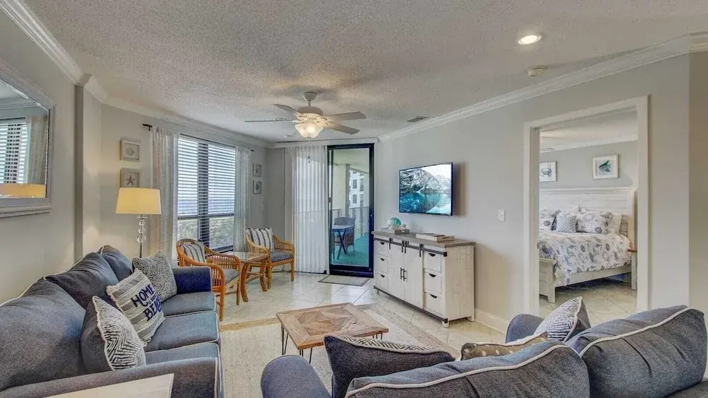 308 Summerhouse by Avantstay Oceanview Condo w/ Community Pool Access