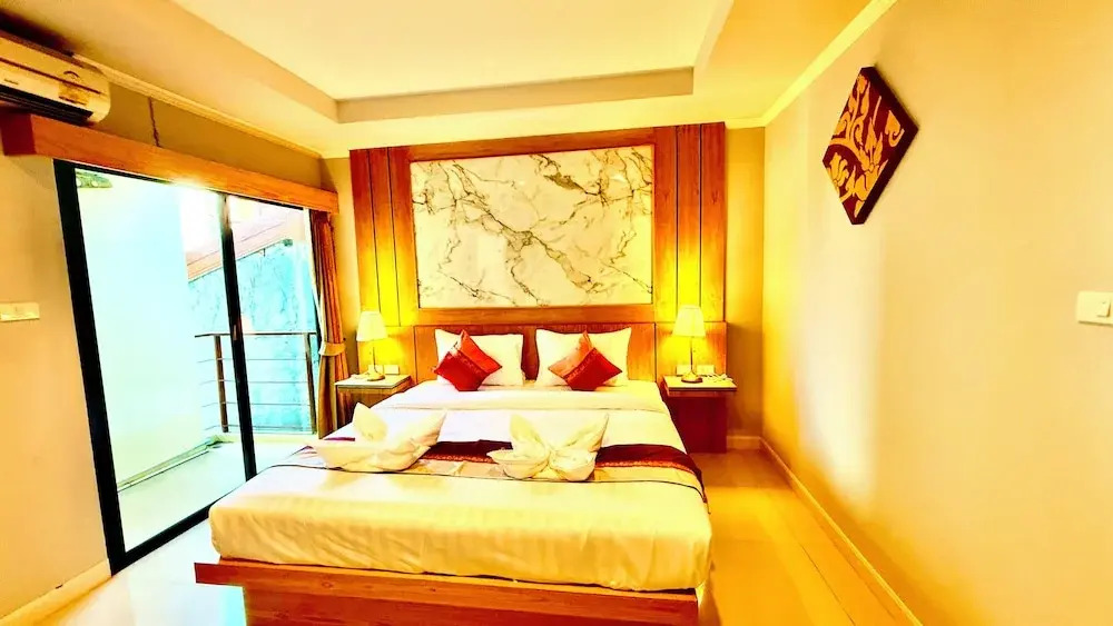 KS Residence Patong