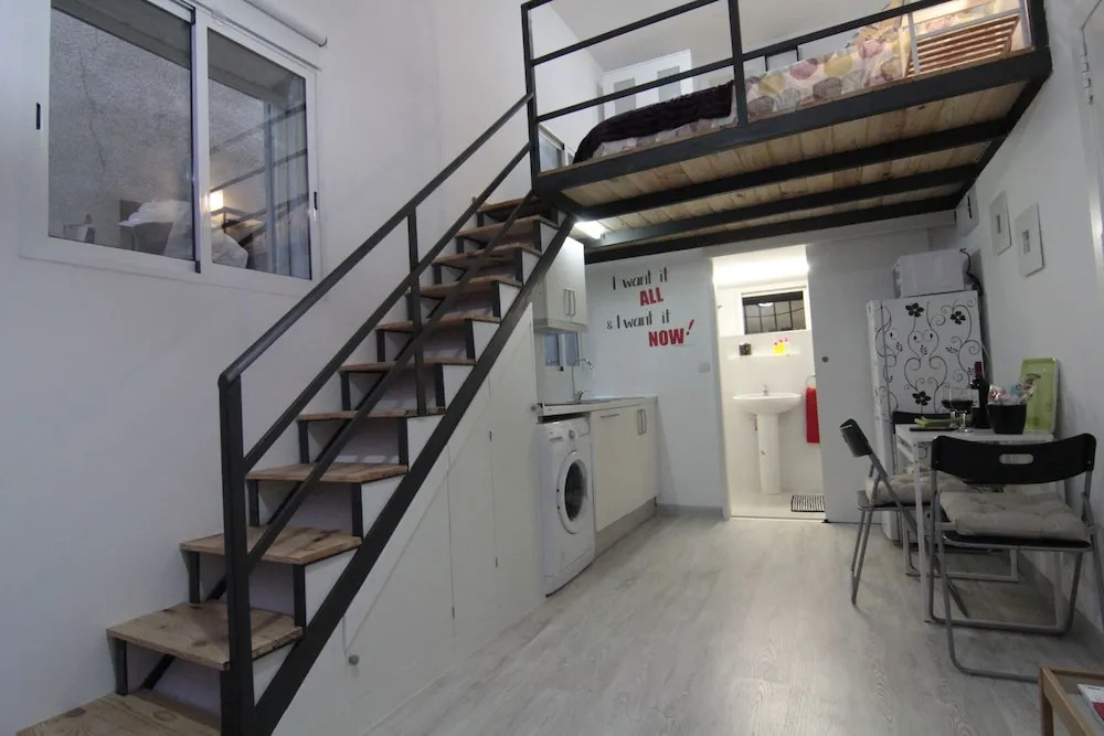 Silver Apartments Sol