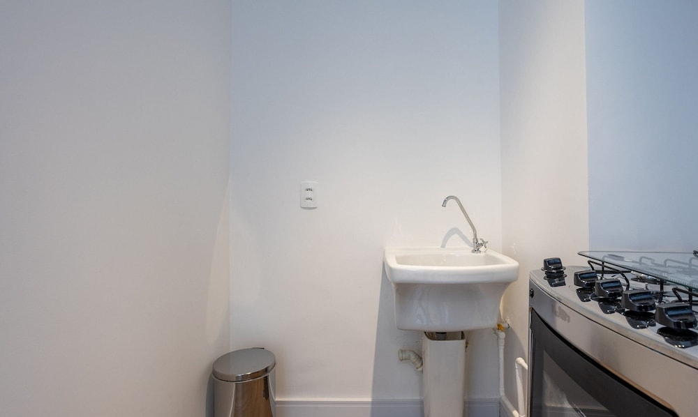 Apt w/ Balcony 350m From Shopping Ecg1308