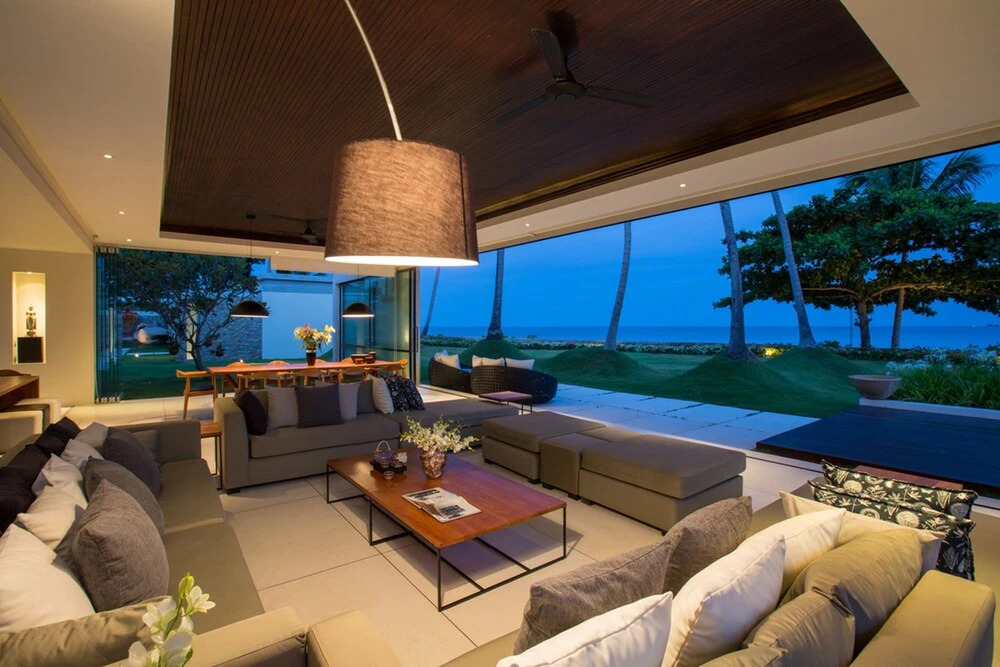 Fashionable Villa Malabar Beachfront 5 Bedrooms plus 2 Kids Bedrooms 106
