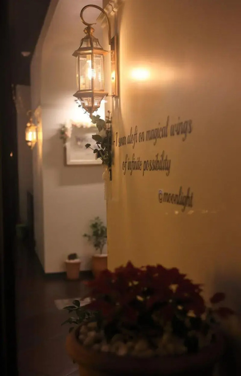 Le Mong Hotel
