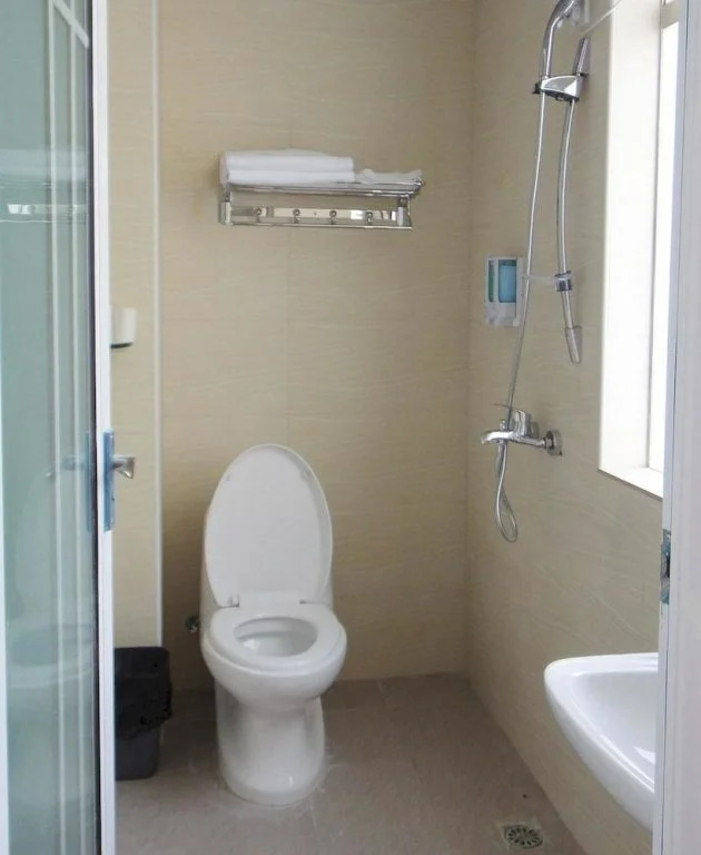 Shenzhen Yuewan Business Hotel