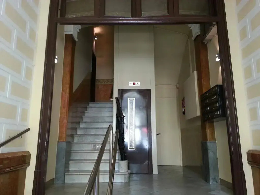 Barcelona Housing recommend for Students