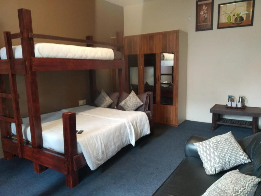 Western Valley Home stay