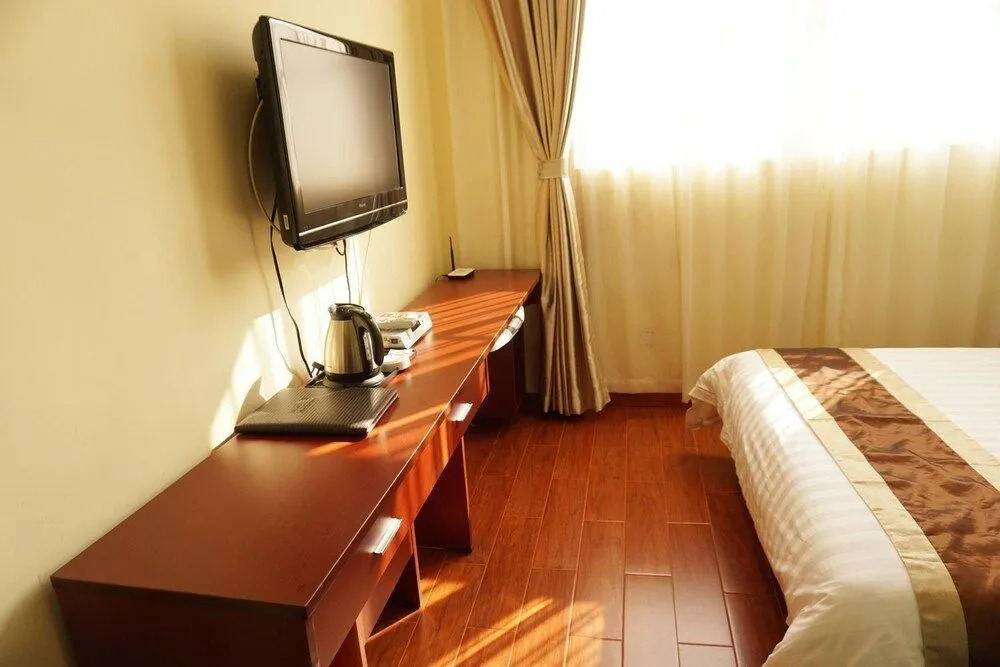 Guangdong Oversea Chinese Hotel