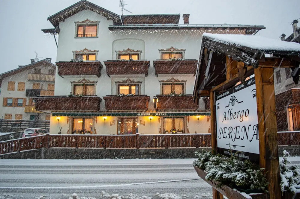 Hotel Serena - Tre Cime Views