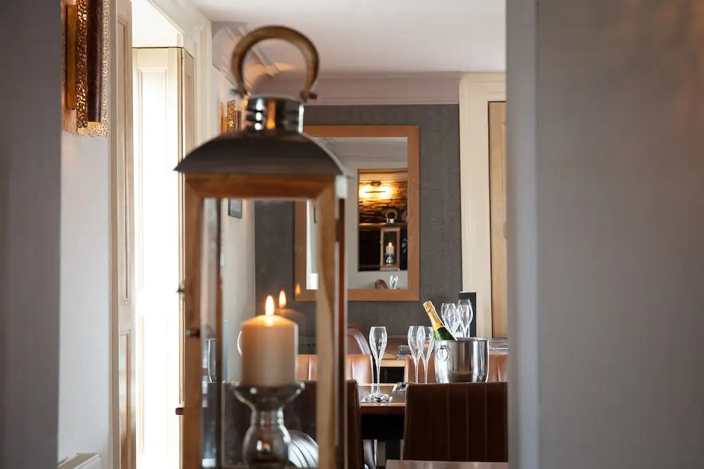 Broom Hall Inn