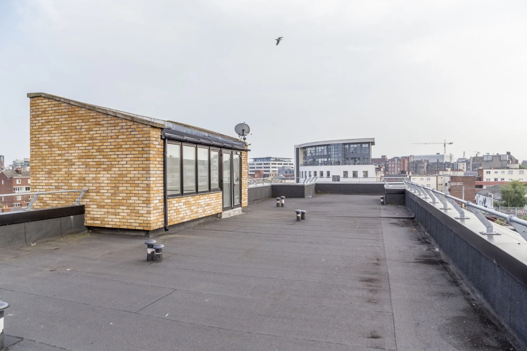 Pearse Street Suites
