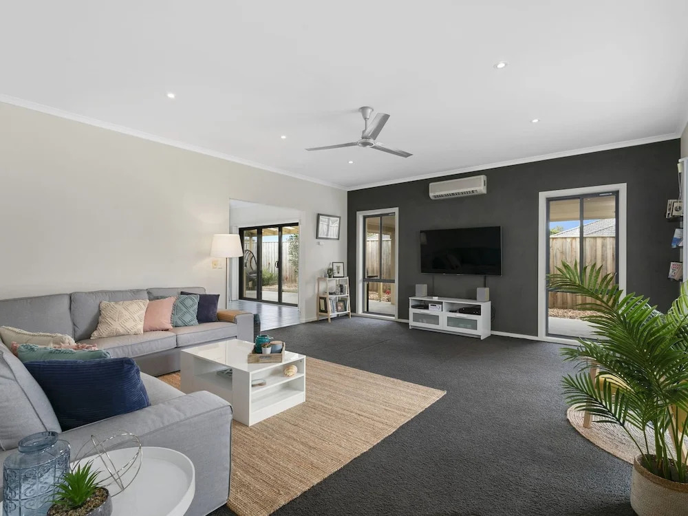Beached AS - Free Wifi, Netflix & Foxtel, Heated Pool