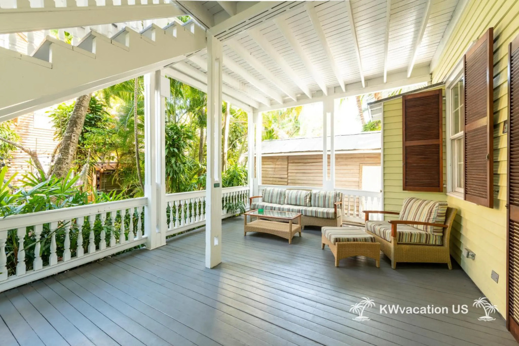 The Island Suite at KW Vacation