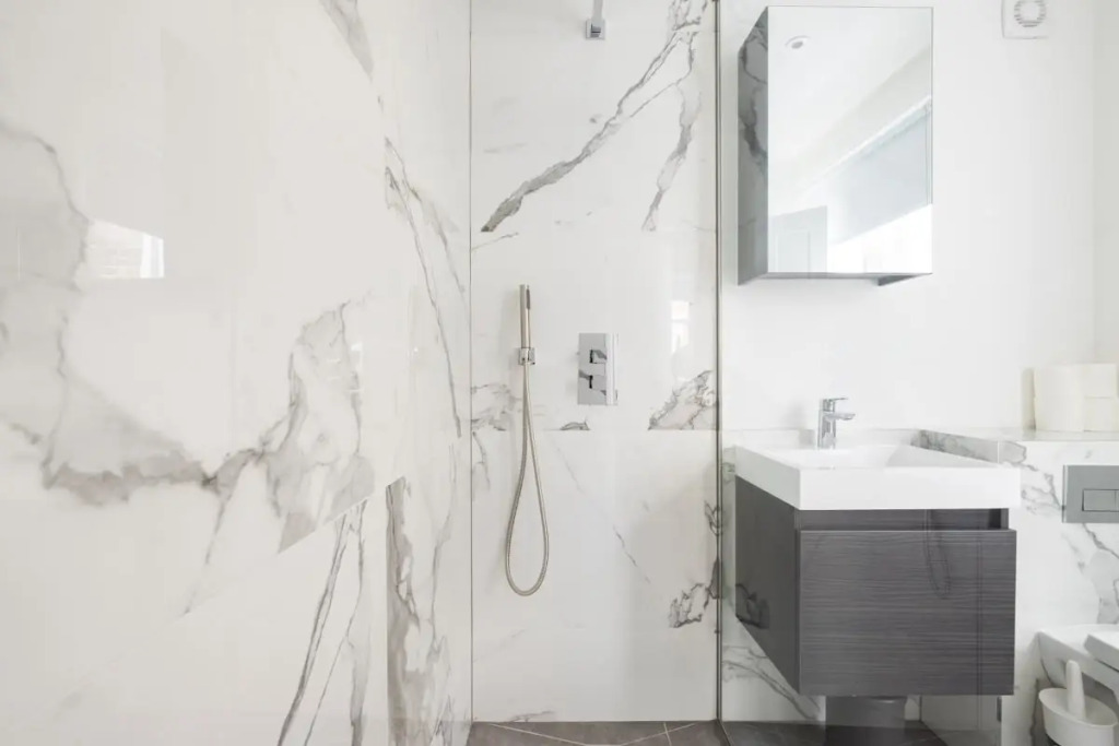 The Baron’s Bolthole - Modern & Bright 1BDR  Flat