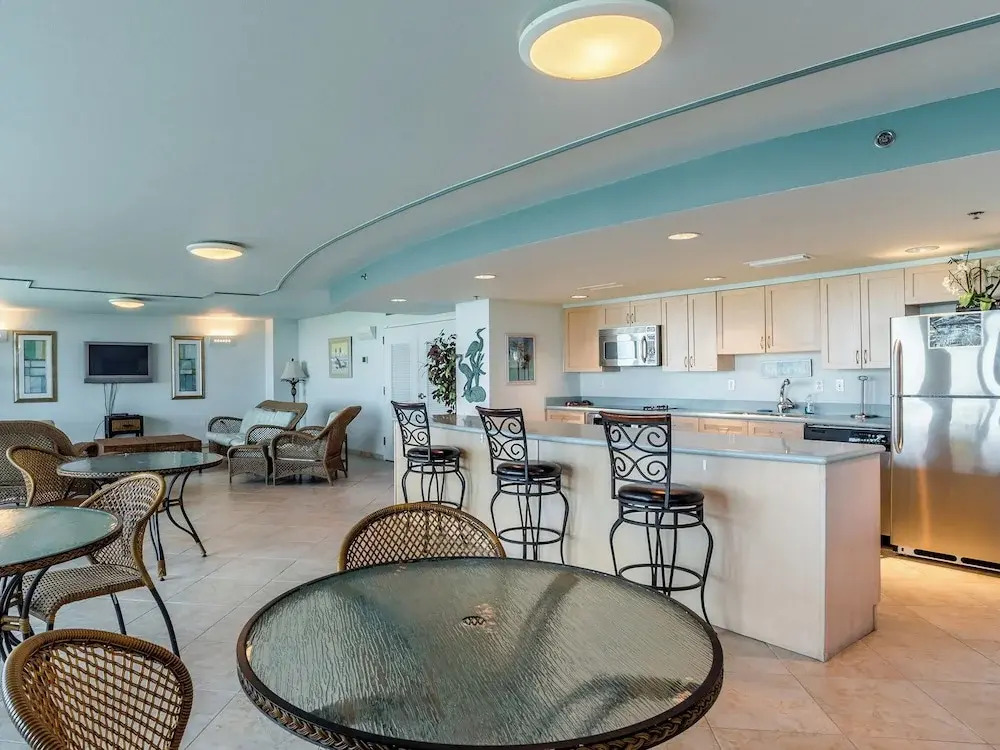 Sabine Yacht & Racquet #8D by Southern Vacation Rentals