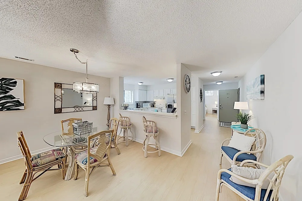 New Listing! All-suite W/ Resort Amenities 3 Bedroom Condo