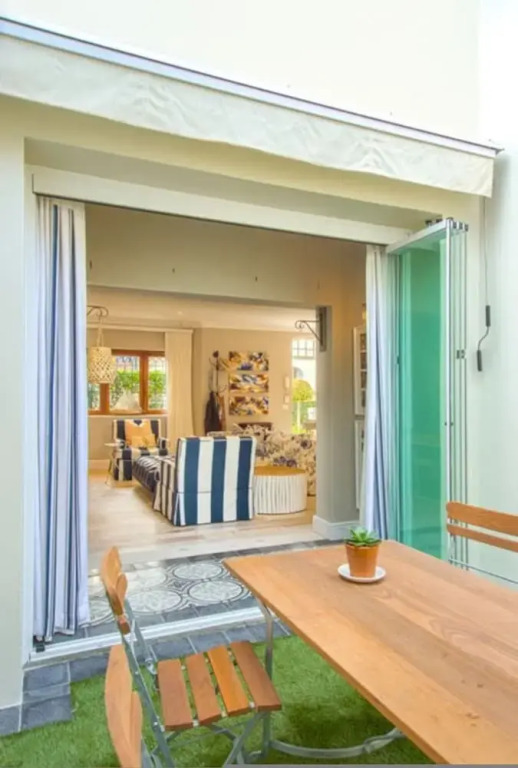 Charming Coastal Townhouse at The Majestic
