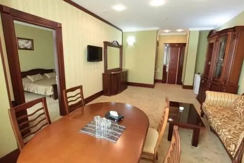Happy Inn Hotel