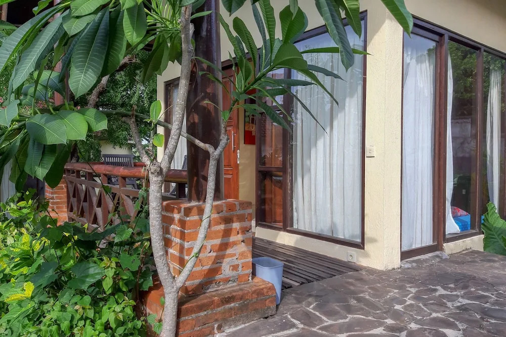 Oyo 3070 Villa Lovina Eco Lodge