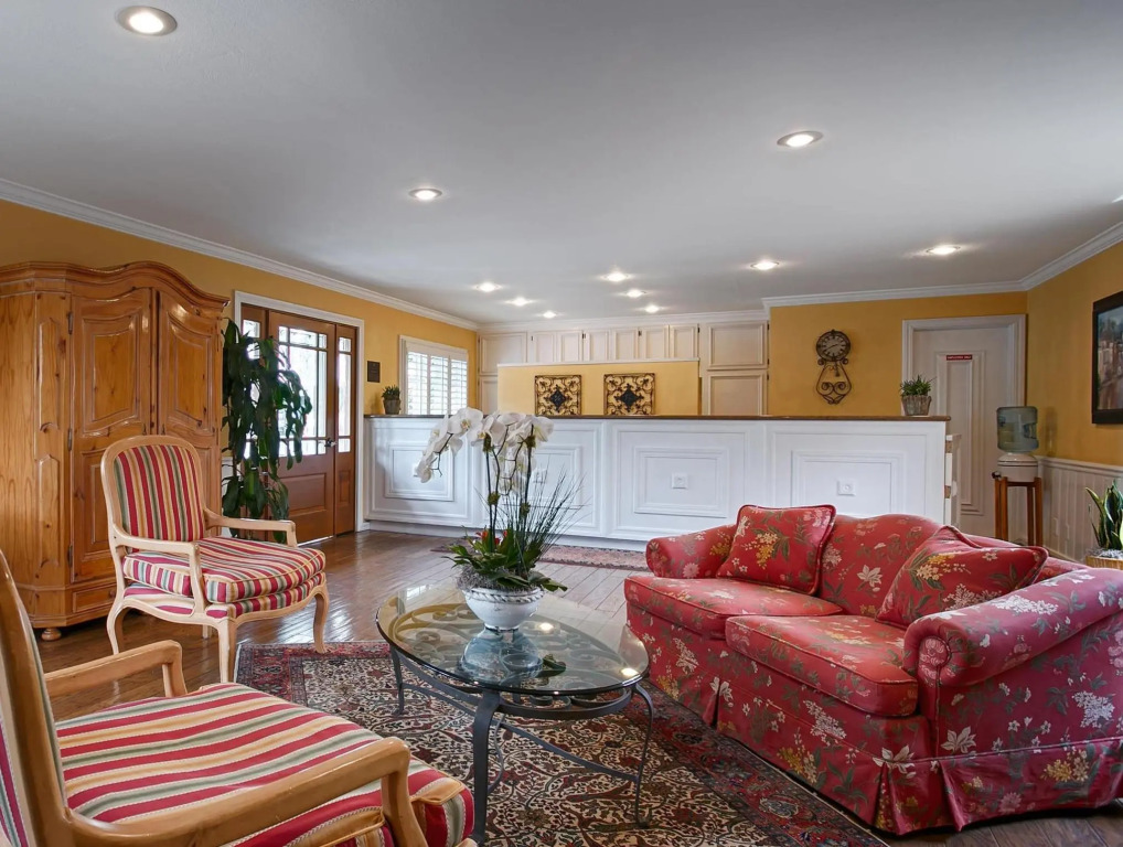 Carmel Bay View Inn