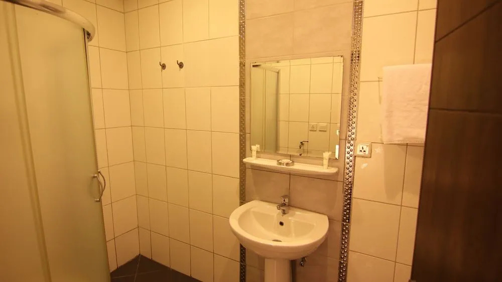 Stars Home Suites Hotel - Al Hamra