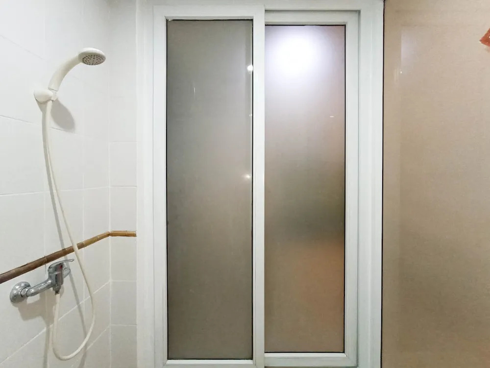 Minimalist and Good Studio at Vivo Apartment By Travelio