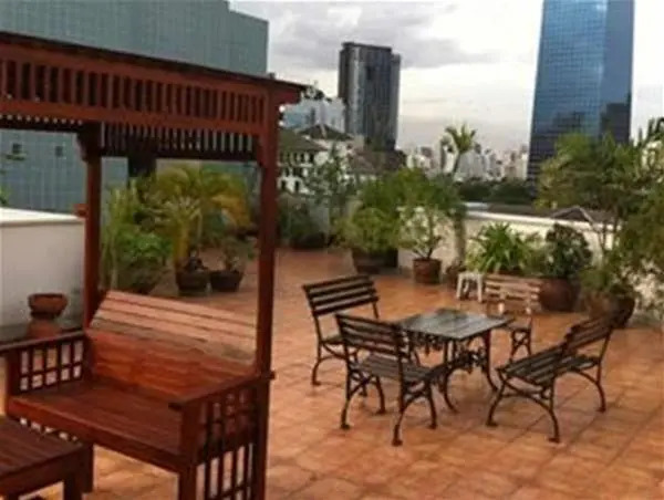 Sriwattana Apartment