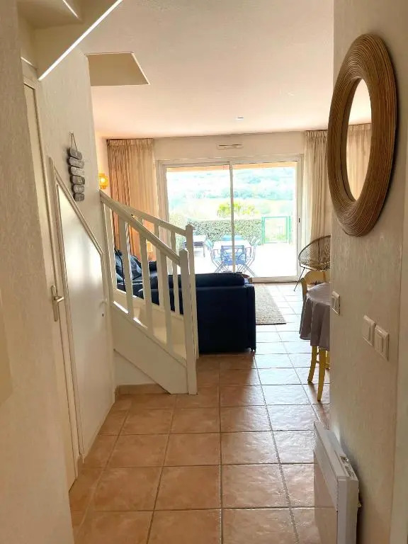 Villa "Les Greens" - Ste Maxime - 6 pers - Fibre - Proche Plages et Centre-Ville