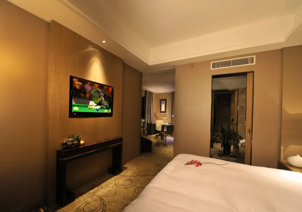 Ramada by Wyndham Xian Bell Tower