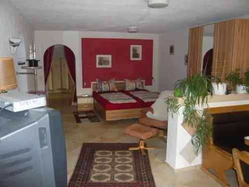 Ferienwohnungen-Roder-Ferienwohnung-II