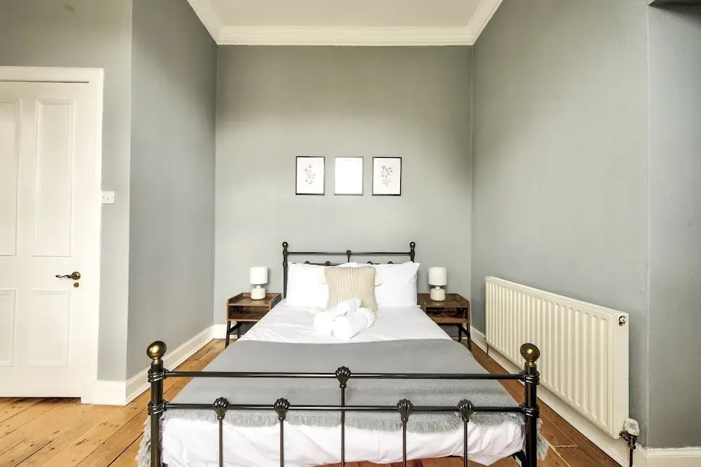 Manor Place Apartment