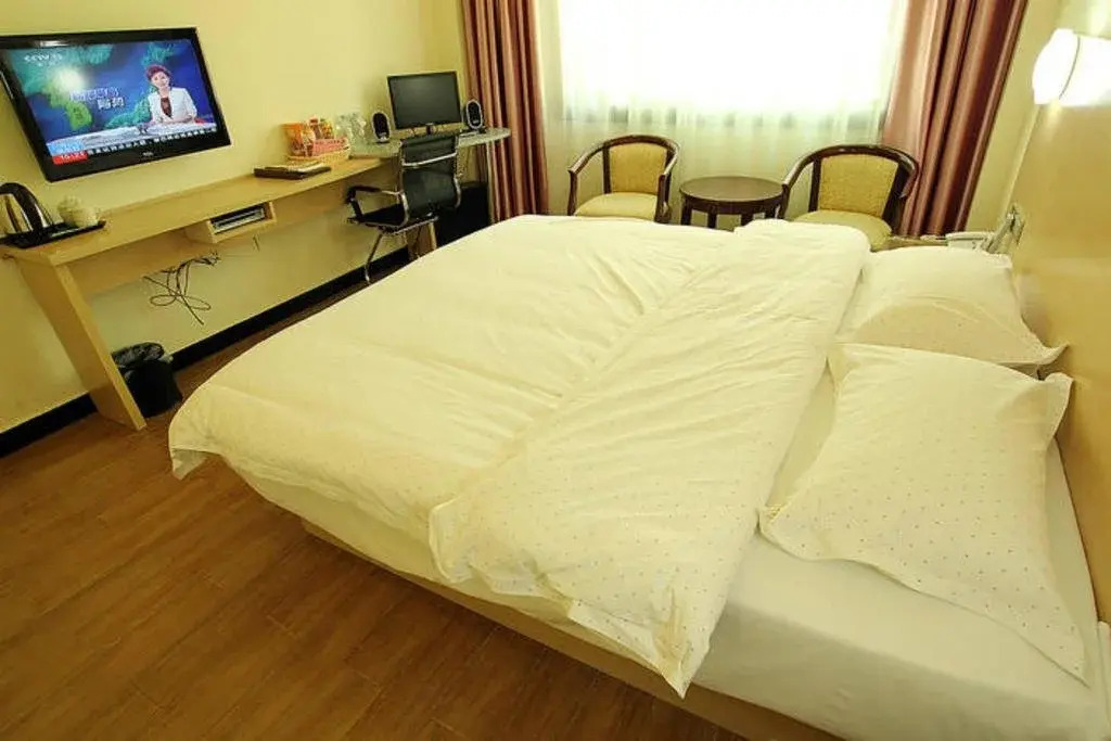 Xinjindu Hotel