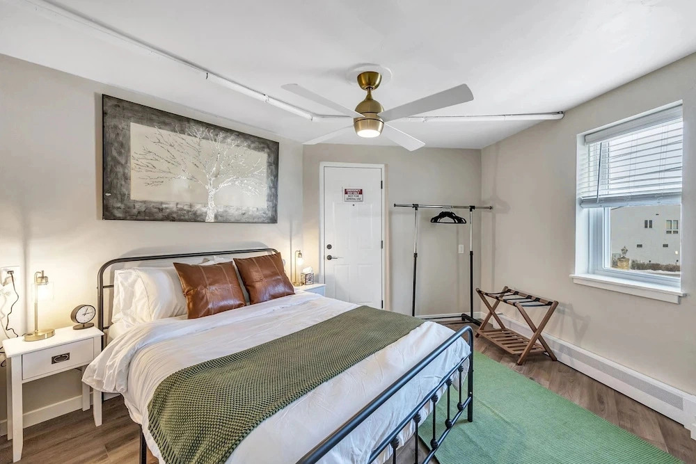 Newly Renovated we are the Perfect Location