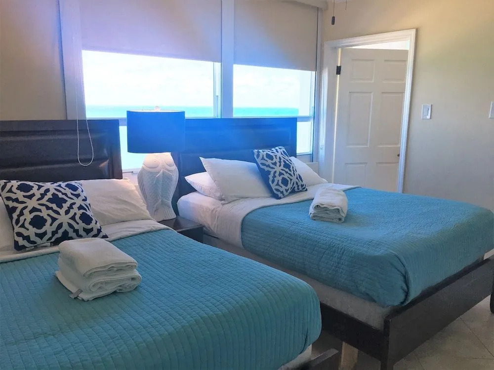 SeaStays Apartments