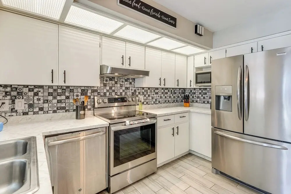 Orlando & Disney Parks Hub w/ Pool: Pet Friendly!